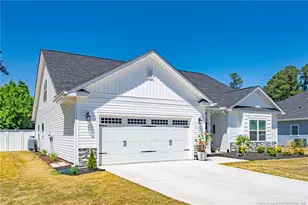 40 Capeside Ct, Lillington, NC 27546 - Photo 3