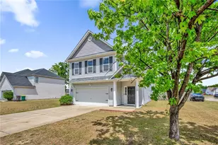 1500 Seabiscuit Dr, Parkton, NC 28371 - Photo 3