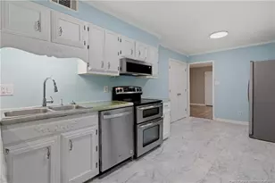 3625 Metric Dr, Hope Mills, NC 28348 - Photo 11