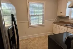 282 Windsor Dr, Fayetteville, NC 28301 - Photo 9
