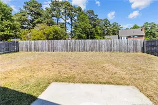 5772 Pepperbush Dr, Fayetteville, NC 28304 - Photo 25
