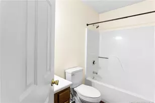 5772 Pepperbush Dr, Fayetteville, NC 28304 - Photo 19