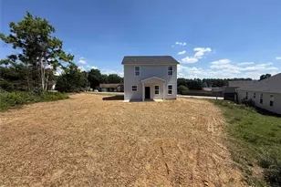 1205 Bromley Dr, Fayetteville, NC 28304 - Photo 11