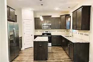1890 Frankie Ave, Fayetteville, NC 28304 - Photo 5