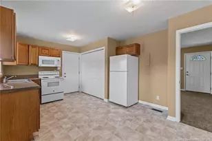 314 Cartwright Dr, Fayetteville, NC 28303 - Photo 7
