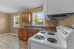 314 Cartwright Dr, Fayetteville, NC 28303 - Photo 5