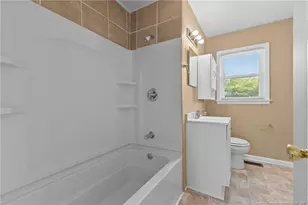 314 Cartwright Dr, Fayetteville, NC 28303 - Photo 13