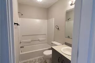 1018 Wood Creek Dr, Fayetteville, NC 28314 - Photo 13