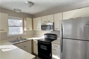 1018 Wood Creek Dr, Fayetteville, NC 28314 - Photo 5