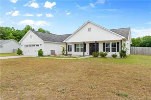 98 Vesper Ln, Parkton, NC 28371 - Photo 3