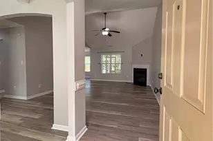 276 English Oak Dr, Bunnlevel, NC 28323 - Photo 3