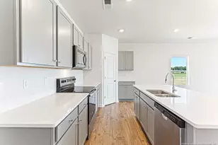 2203 Nahunta Rd, Pikeville, NC 27863 - Photo 5