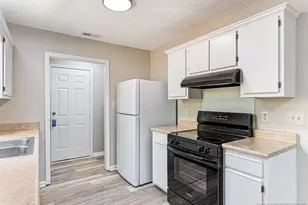 6417 Rhemish Dr, Fayetteville, NC 28304 - Photo 15