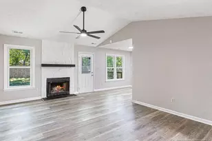 6417 Rhemish Dr, Fayetteville, NC 28304 - Photo 7