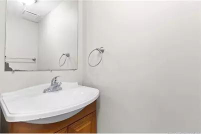 422 Kirkcaldy Court, Fayetteville, NC 28314 - Photo 17
