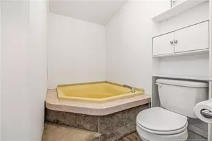 105 Valley Forge Way N, Cameron, NC 28326 - Photo 25