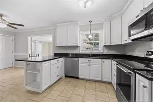 1467 Habersham Dr, Fayetteville, NC 28304 - Photo 13