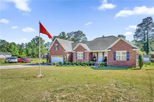 213 Danielle Dr, Pembroke, NC 28372 - Photo 3