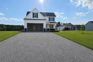 19 Evelene Wy, Clinton, NC 28328 - Photo 3