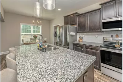 4705 Coffee Tree Drive, Fayetteville, NC 28314 - Photo 11