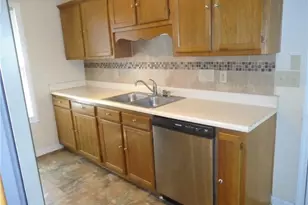 6334 Greycliff Dr, Fayetteville, NC 28314 - Photo 3
