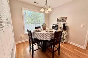 275 Maplewood Dr, Sanford, NC 27332 - Photo 9