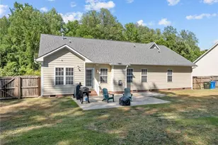 3331 Broomsgrove Dr, Fayetteville, NC 28306 - Photo 39