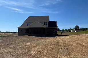 3716 Riverhill Dr, Fayetteville, NC 28306 - Photo 3