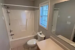 2556 Lull Water Dr, Fayetteville, NC 28306 - Photo 15
