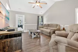 408 Senter Ln, Bunnlevel, NC 28323 - Photo 3