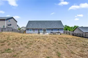 110 Stock Market Dr, Broadway, NC 27505 - Photo 35