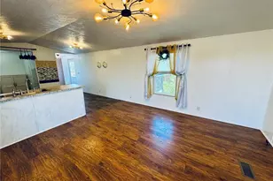 1992 Henry Hammond Rd, Lumberton, NC 28360 - Photo 3