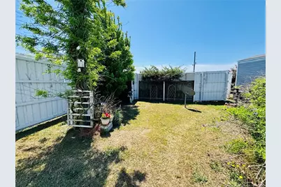 1992 Henry Hammond Road, Lumberton, NC 28360 - Photo 29