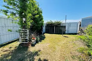 1992 Henry Hammond Rd, Lumberton, NC 28360 - Photo 29