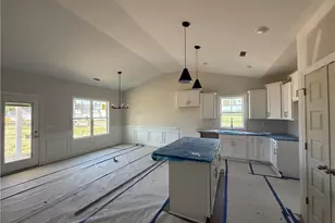 262 Pierre Dr, Benson, NC 27504 - Photo 3