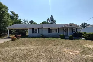 5637 Camden Rd, Fayetteville, NC 28306 - Photo 3