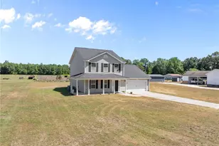 336 W Parkton Tobemory Rd, Parkton, NC 28371 - Photo 3