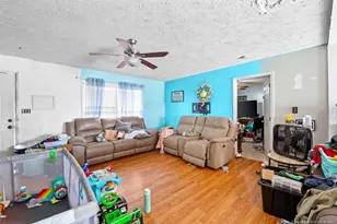 8045 Kalmia Ln, Hope Mills, NC 28348 - Photo 5