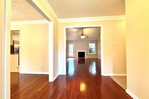 257 Lakeside Ln, Sanford, NC 27332 - Photo 3
