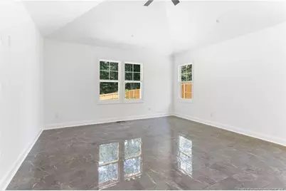 995 E Central Avenue, Raeford, NC 28376 - Photo 35