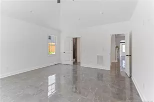 995 E Central Ave, Raeford, NC 28376 - Photo 33