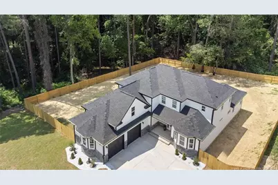 995 E Central Avenue, Raeford, NC 28376 - Photo 5