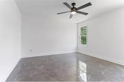 995 E Central Avenue, Raeford, NC 28376 - Photo 25