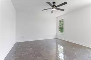 995 E Central Ave, Raeford, NC 28376 - Photo 25