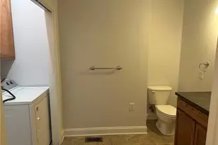 510 Cherry Ln, Lumberton, NC 28358 - Photo 23