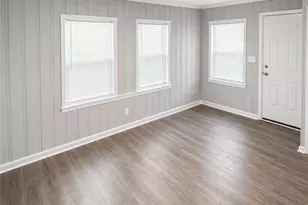 304 S Patterson St, Maxton, NC 28364 - Photo 15