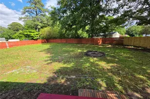 7046 Ryan St, Fayetteville, NC 28314 - Photo 9