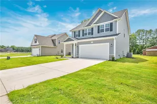4312 Kirkhill Ct, Wade, NC 28395 - Photo 3