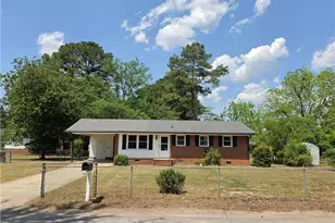 220 Cecil Ave, Spring Lake, NC 28390 - Photo 21