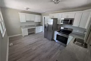 220 Cecil Ave, Spring Lake, NC 28390 - Photo 9